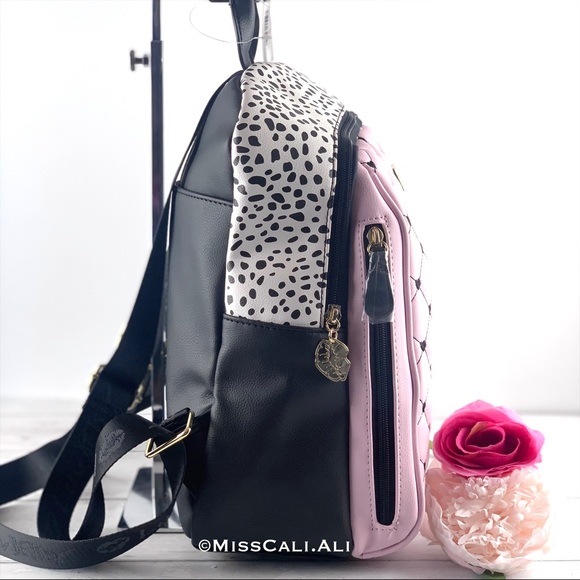 NWT BETSEY JOHNSON Pink Quilted Hearts Backpack Bag main image 4